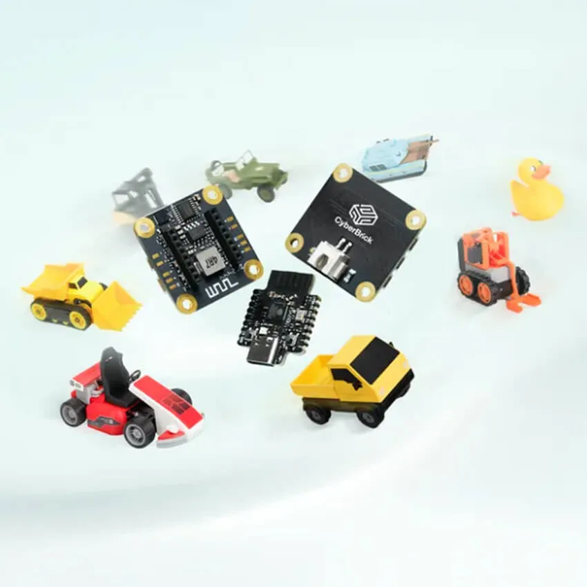 Комплект Bambu Lab CyberBrick Beginner для создания интерактивных игрушек  (минимальный)