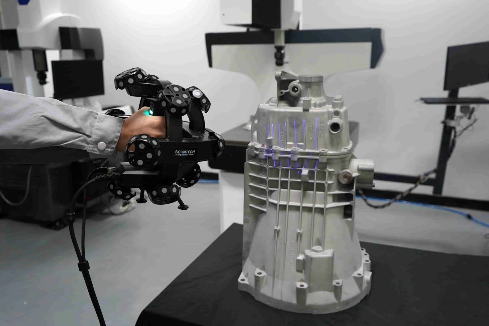 Система 3D-сканирования TrackScan P42 + Probe (щуп)